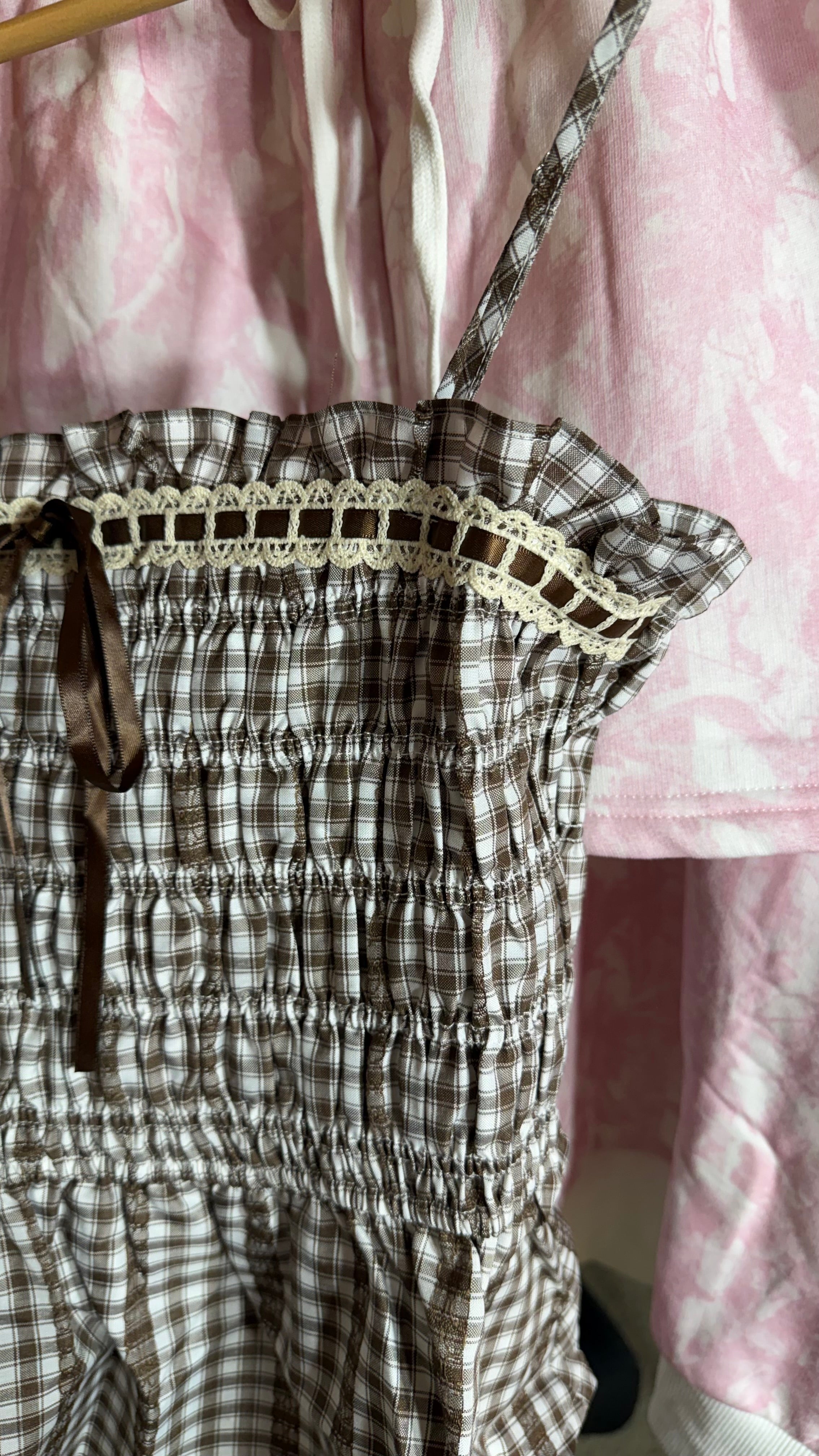 Brown Sugar Bow Top