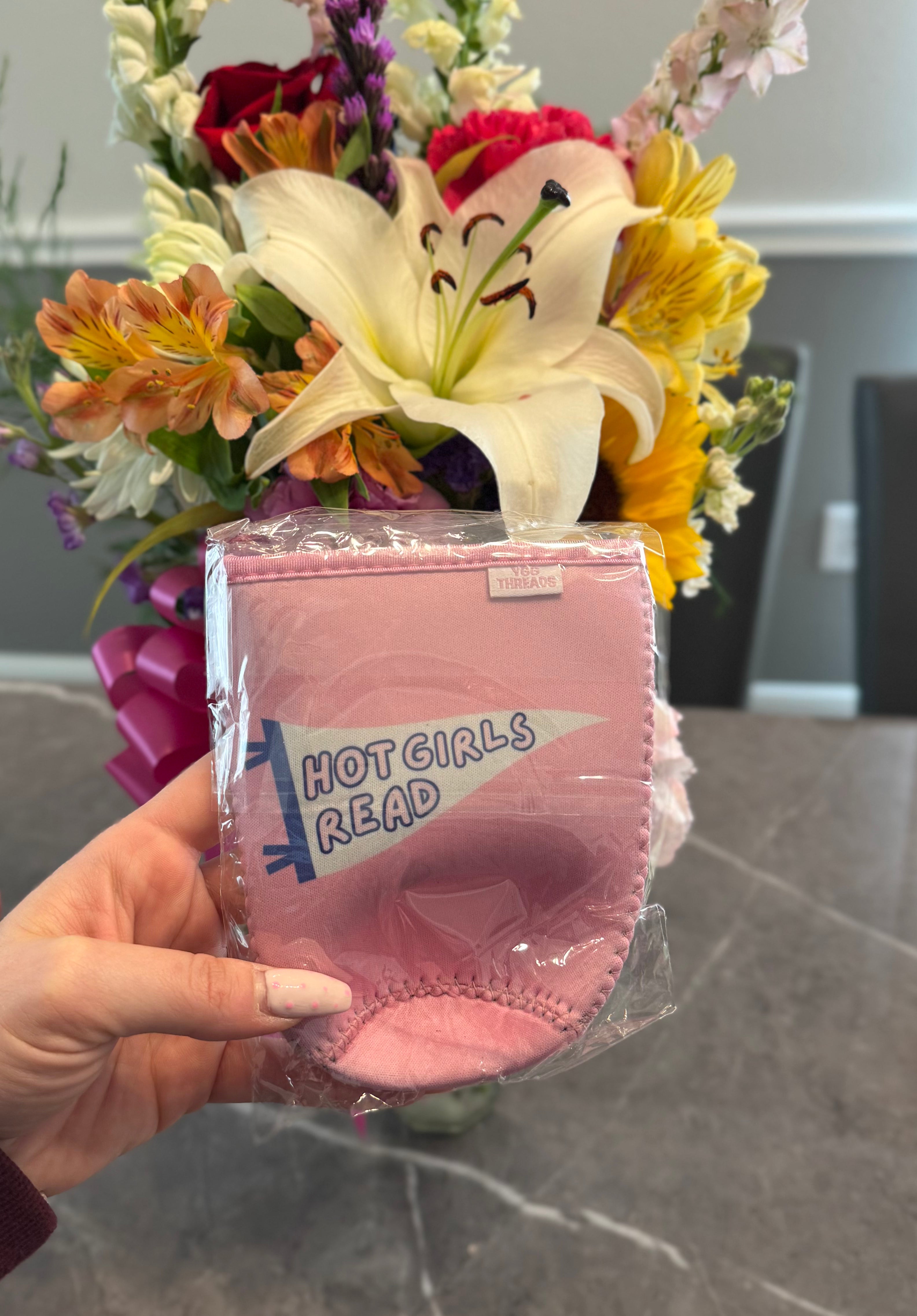 Hot Girls Read Drink Sleeve- Medium
