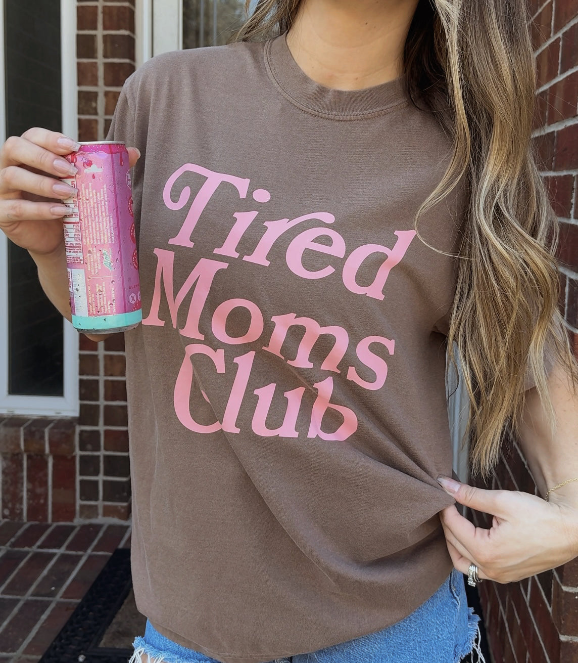 Tired Moms Club T-shirt Brown